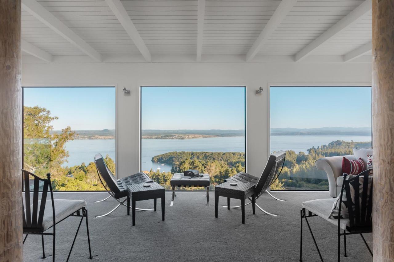 Acacia Cliffs Lodge Taupo Exterior photo