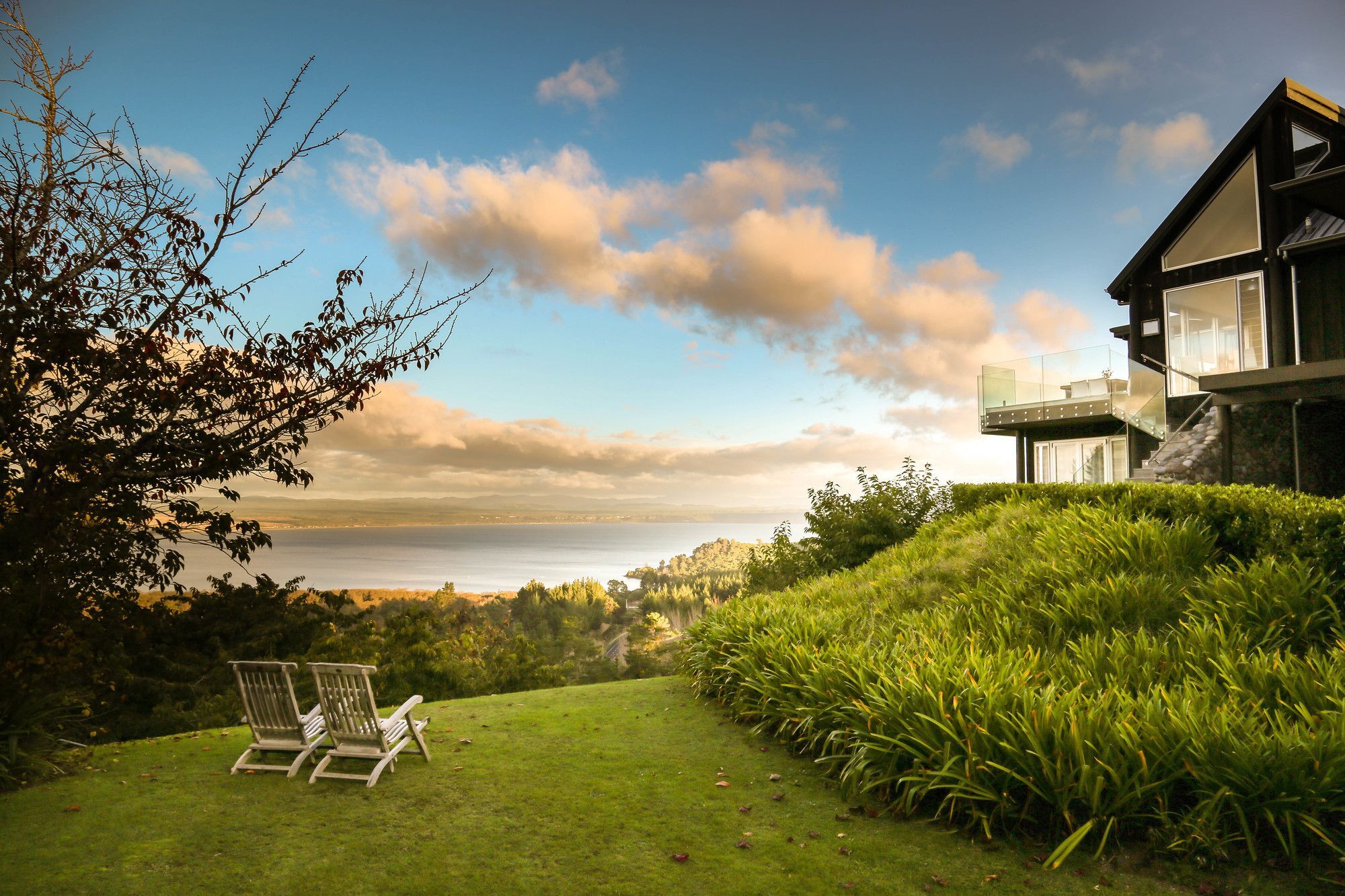 Acacia Cliffs Lodge Taupo Exterior photo